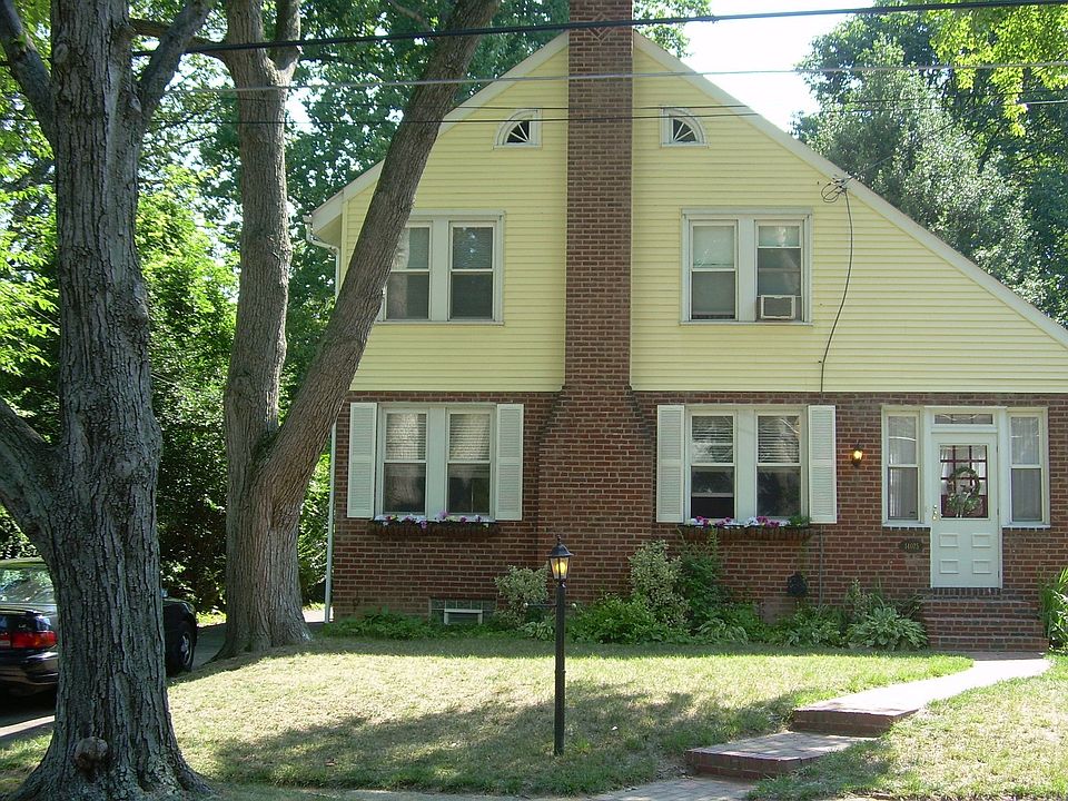 Front View of Home