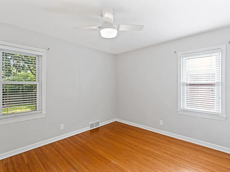 4227 Hillbrook Dr — Photo 12