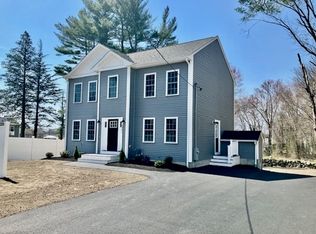 4061 Acushnet Ave, New Bedford, MA 02745