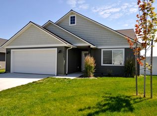 12360 N Cavanaugh Dr, Rathdrum, ID 83858