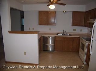 3651 E Barbara Ct, Oak Creek, WI 53154