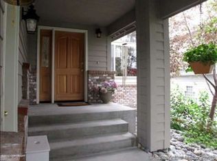 4722 Potter Crest Cir, Anchorage, AK 99516
