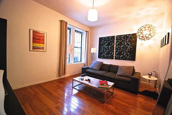 Rented by KYLM, LLC | media 10