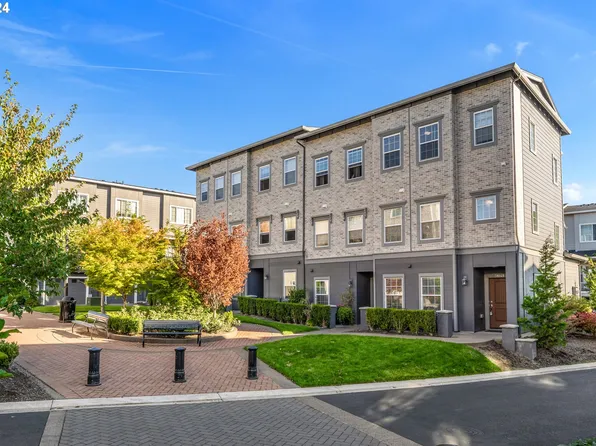 28849 SW Orleans Ave, Wilsonville, OR 97070