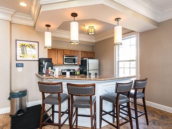 5th image of 13690 Legacy Cir #673-J