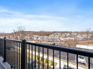 Ermani Place, Worcester, MA 01604