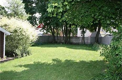 2nd image of 1227 W 9th St