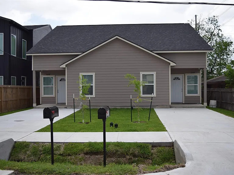331 Tite St #A — Photo 3