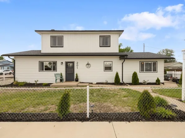 201 E 4th Ave, Severance, CO 80546