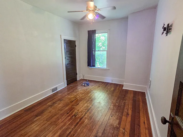 1330 Woodmont Ave — Photo 16
