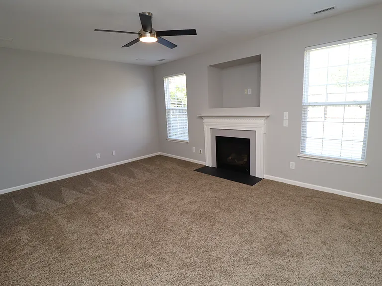 5112 Mabe Dr — Photo 4