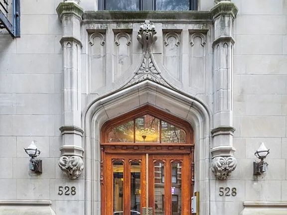 5th image of 529 W 111th St APT 33
