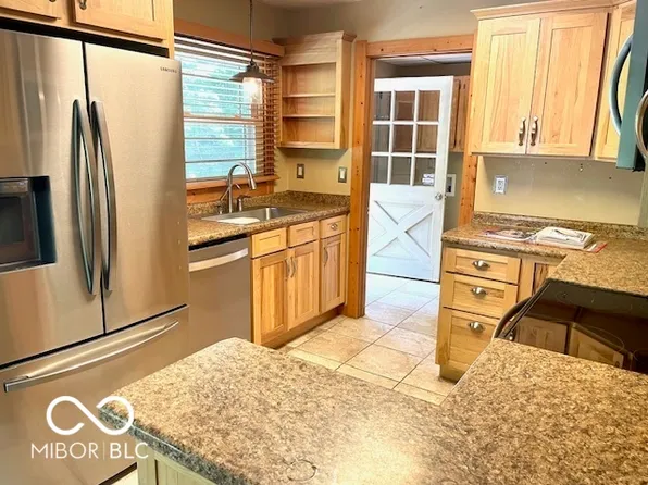 4419 Liberty Loop Rd, Martinsville, IN 46151