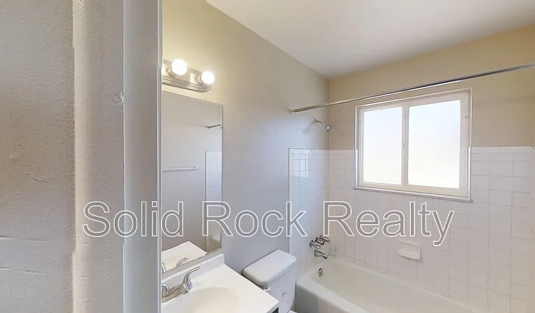 357 Gahart Dr #4 — Photo 9