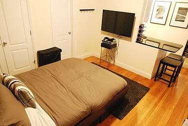 Rented by Eisenberg Exclusives