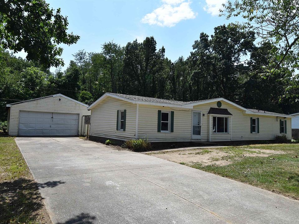 1st image of 30140 Wren St