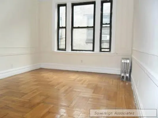 Rented by Sovereign Associates | media 13