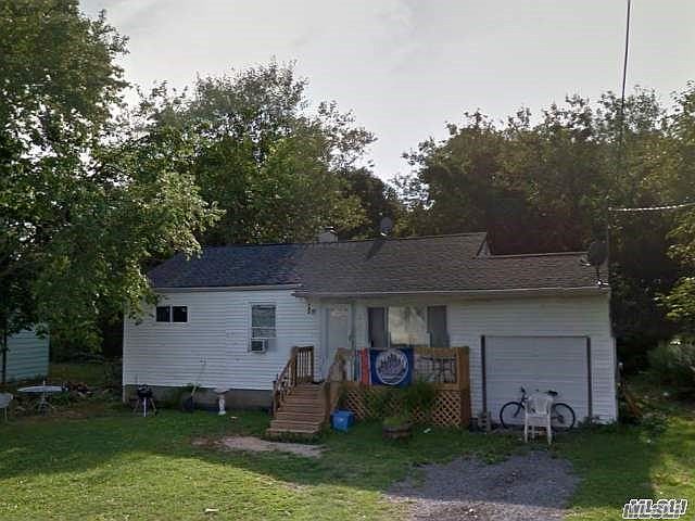 1st image of 742 Hoffman Ave