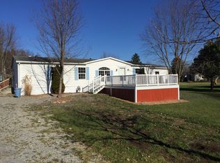 309 W Prairie St, Harrisville, PA 16038