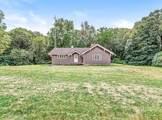 21960 Ireland Rd, South Bend, IN 46614