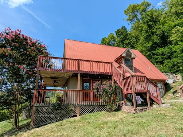 131 Bonnie Blue Ln, Whitleyville, TN 38588