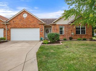 4604 Walker Estates Dr, Saint Louis, MO 63128