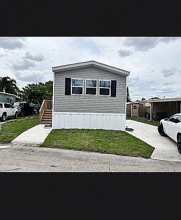 2nd image of 3081 E Mayaguana Ln
