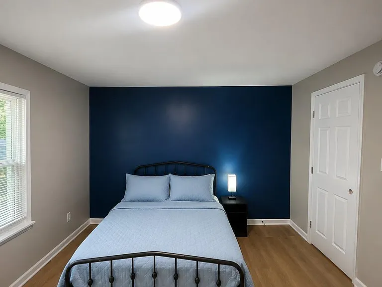 142 Holly Rd NW #2 — Photo 4
