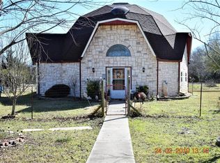 5430 Fm 906 E, Powderly, TX 75473