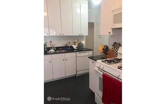 Rented by Owner | media 4