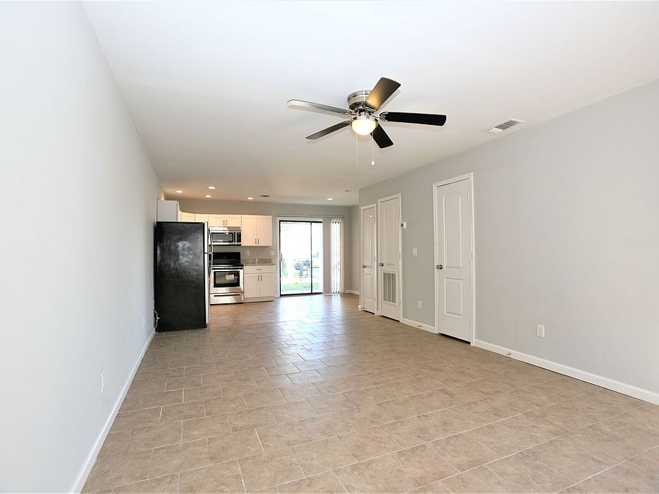 1st image of 6121 Harvey St APT 9