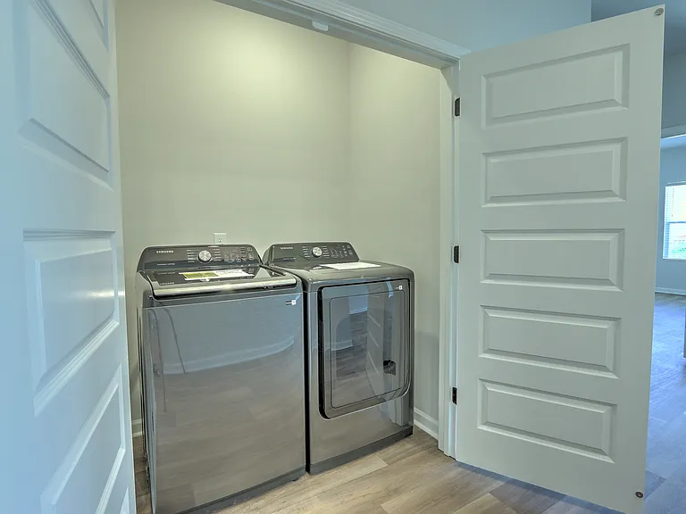 211 River Birch Ln — Photo 13