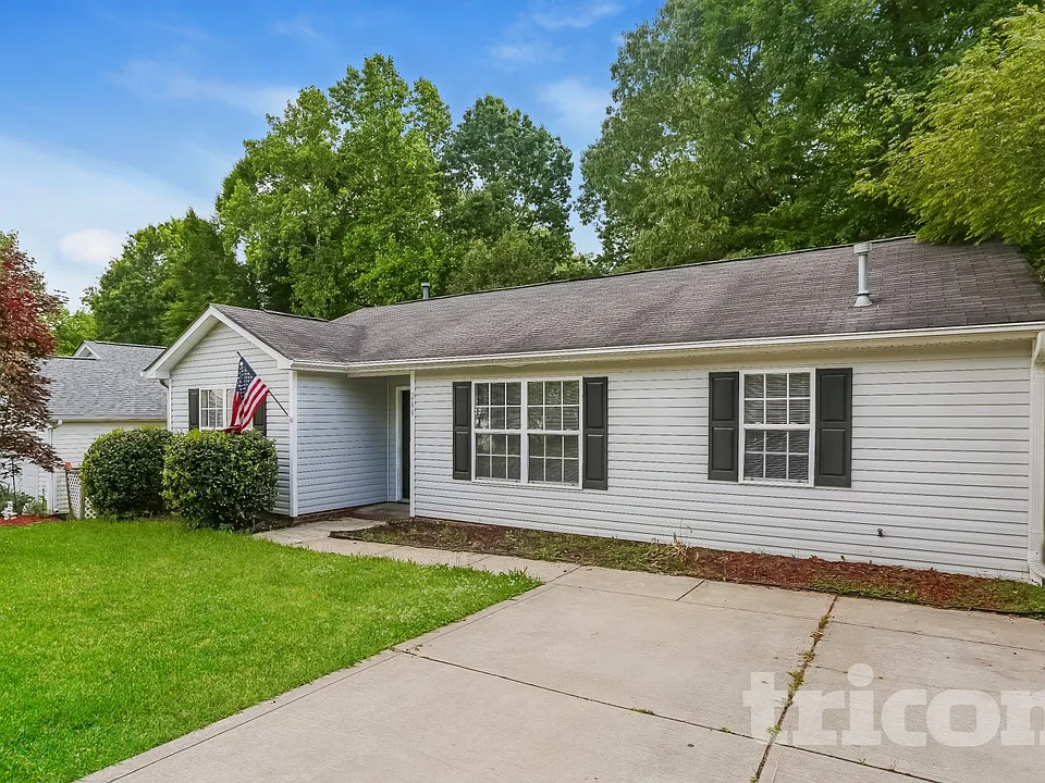 266 Sweet Martha Dr