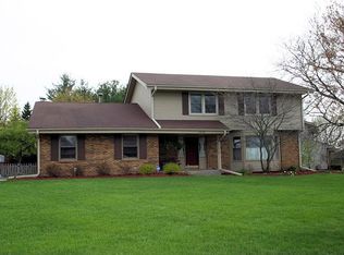 2088 Shaw Woods Dr, Rockford, IL 61107