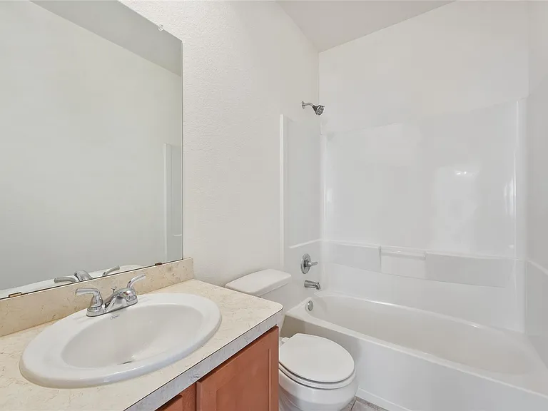 5006 Fairwater Ct — Photo 21