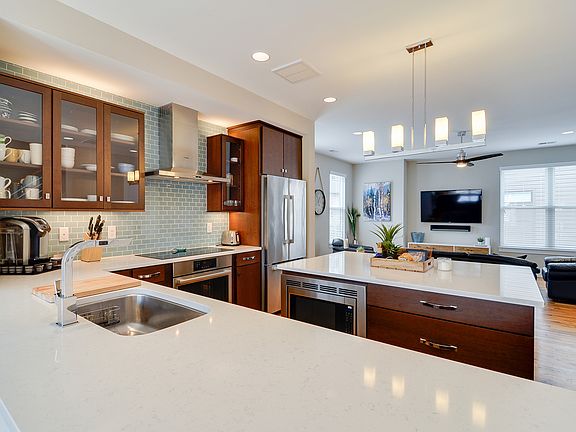 open floorplan to living