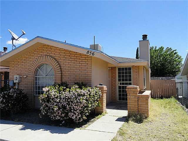1st image of 856 El Arco Dr #1