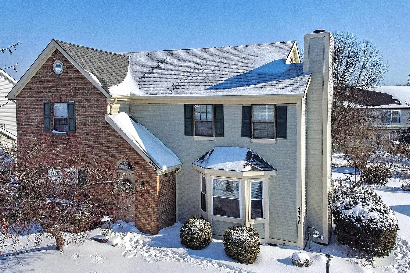 2 bed, 1.5 bath, 1073 sqft, $1,800 — Photo 2
