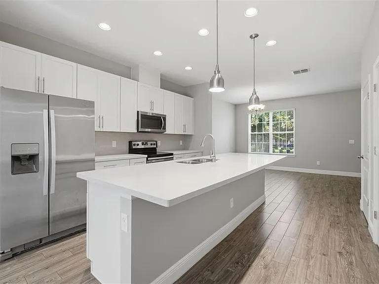 15591 Honeybell Dr — Photo 10