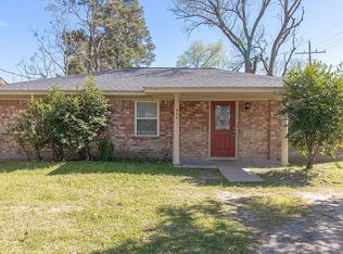 711 W Marlin St, Willis, TX 77378
