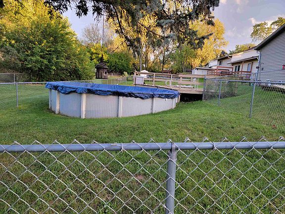 3rd image of 4567 Cheshire Pl
