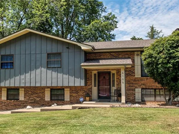 6105 Heritage Station Rd, Belleville, IL 62223