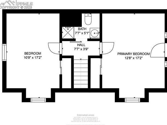 3rd image of 525 Loomis Ave
