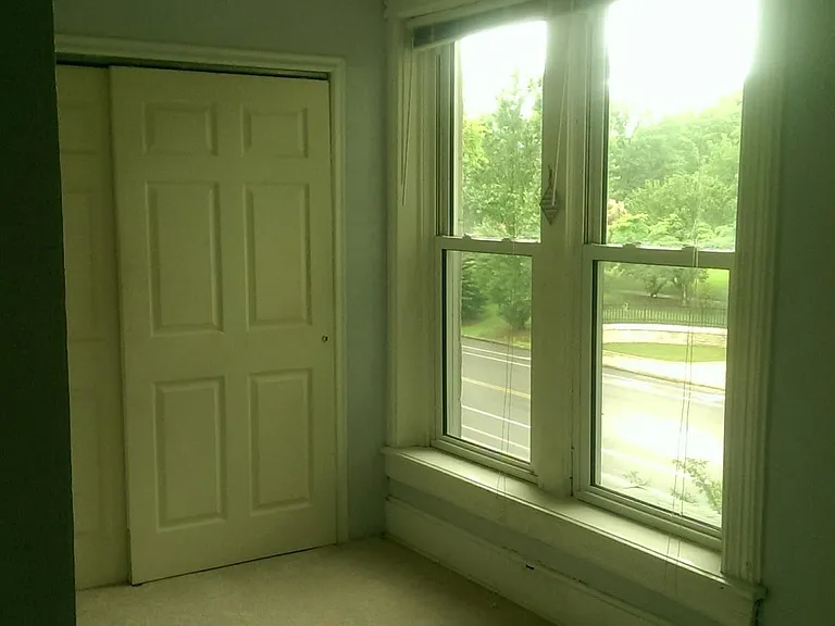 Front bedroom.