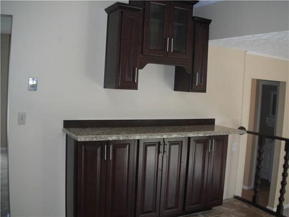5th image of 9605 Shalemar Dr