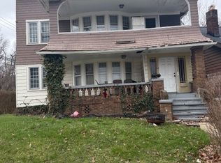 1872 Torbenson Dr, Cleveland, OH 44112