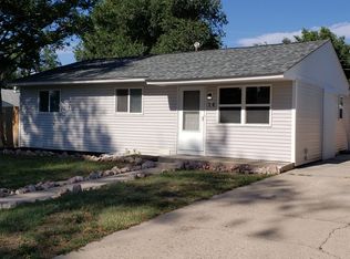 14 Hayes Dr, Colorado Springs, CO 80911