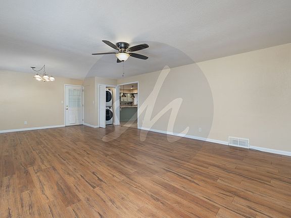 4th image of 2322 Patrician Way
