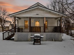 845 Orange St, Wyandotte, MI