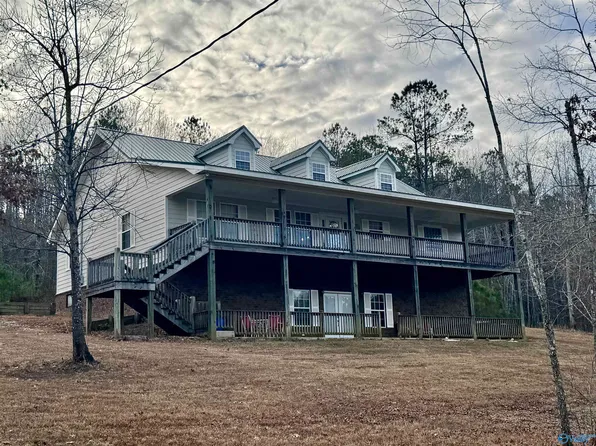 293 County Highway 366, Bear Creek, AL 35543
